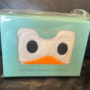 Kids Hooded Towel - White with Orange Beak